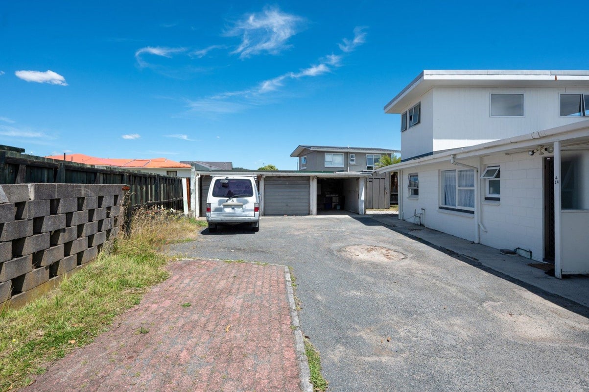 14C Malfroy Road, Victoria, Rotorua - Carousel 13