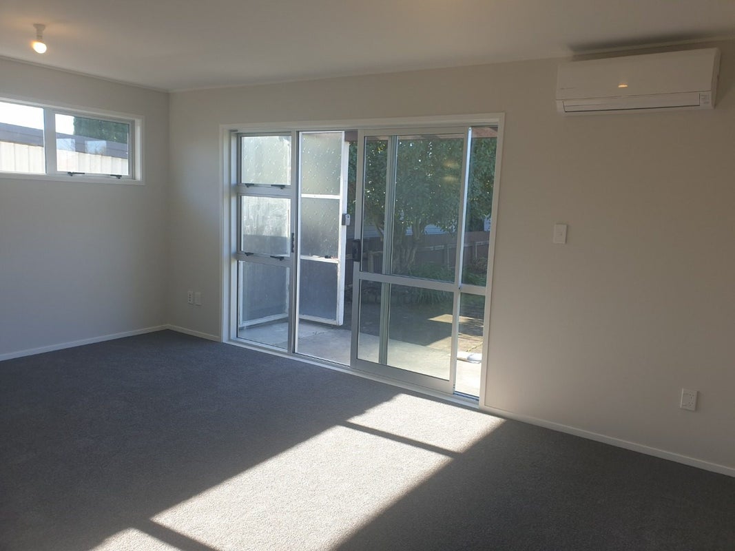 2/608 Elm Road, Akina, Hastings - Carousel 2