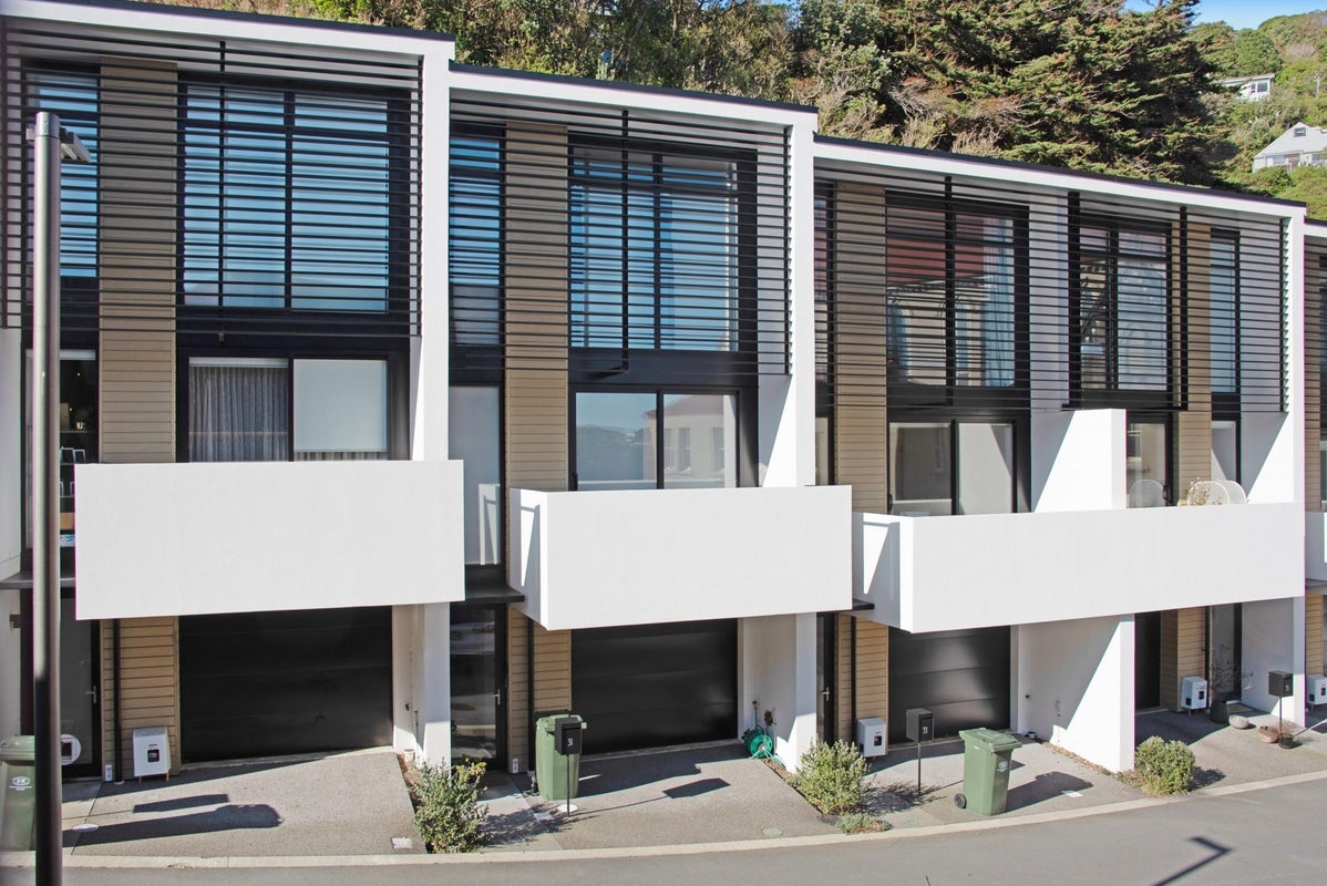 31 Erica Pabst WAY, Island Bay, Wellington - Carousel 17