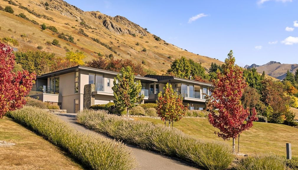 16 Hayes View Lane, Lake Hayes, Queenstown - Carousel 2
