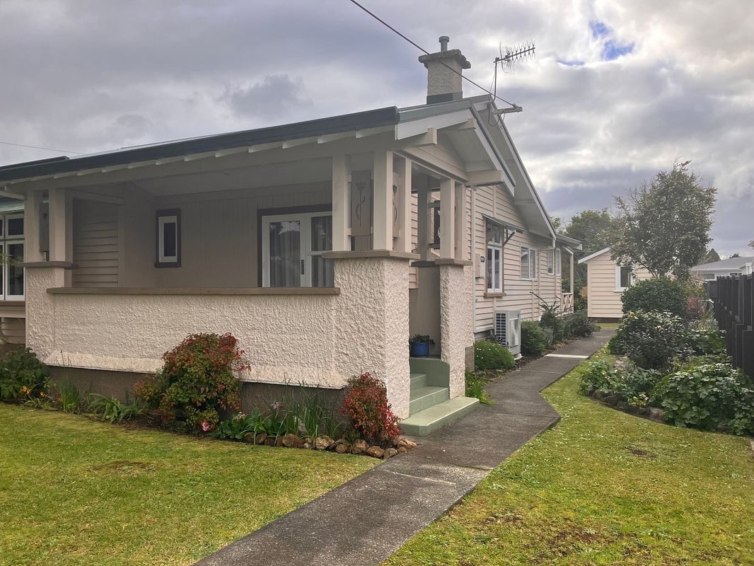 32 Percy Street, Kensington, Whangarei - Carousel 1