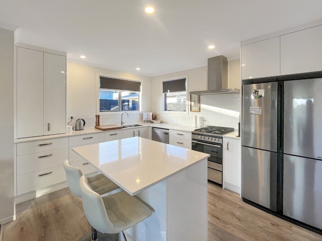 12A Paisley Street, Awapuni, Palmerston North - Carousel 2