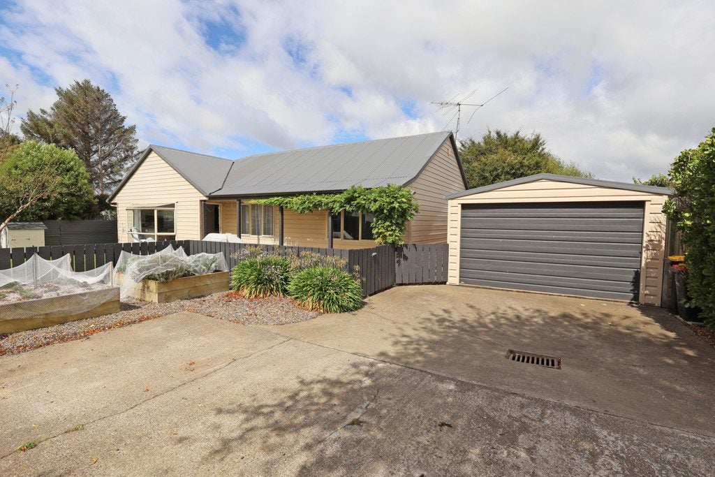 35 Moa Street, Waikiwi, Invercargill - Carousel 1