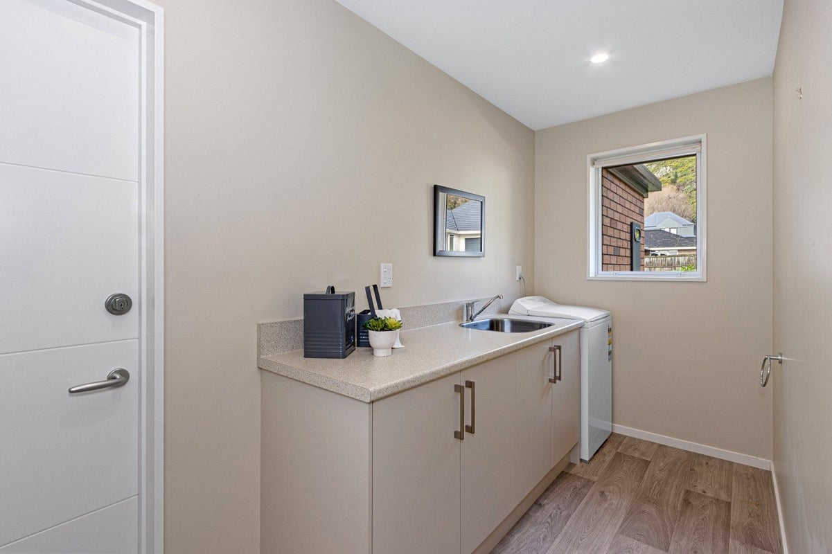 2/24 Alderson Avenue, Hillsborough, Christchurch - Carousel 12