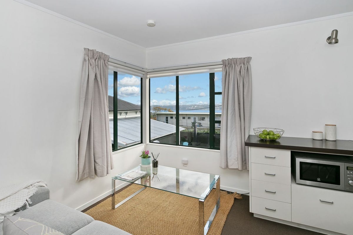 14 Tweed Street, Herne Bay, Auckland - Carousel 1