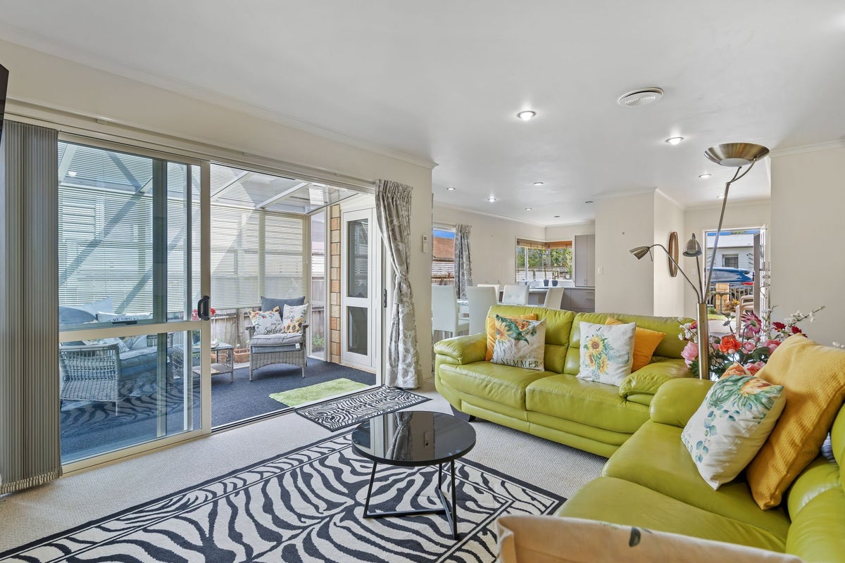 3 Churchill Street, Kensington, Whangarei - Carousel 1