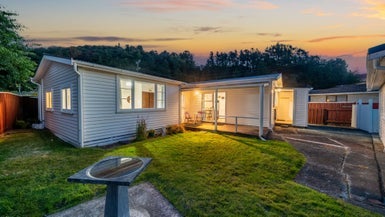 9 Lane Street, Wallaceville, Upper Hutt - Carousel 1