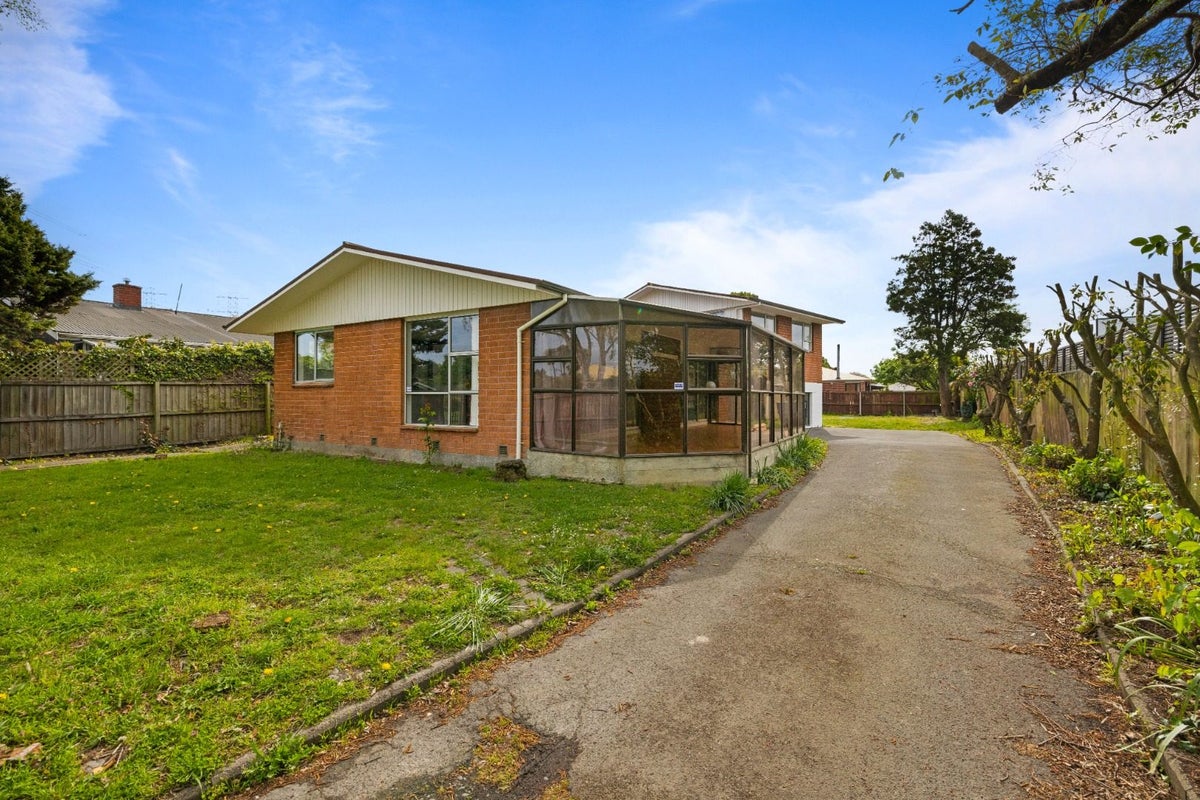 3 Hartford Street, Burnside, Christchurch - Carousel 1