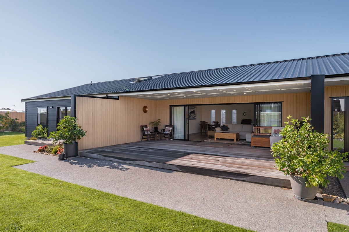 40 Gimson Street, Solway, Masterton - Carousel 1