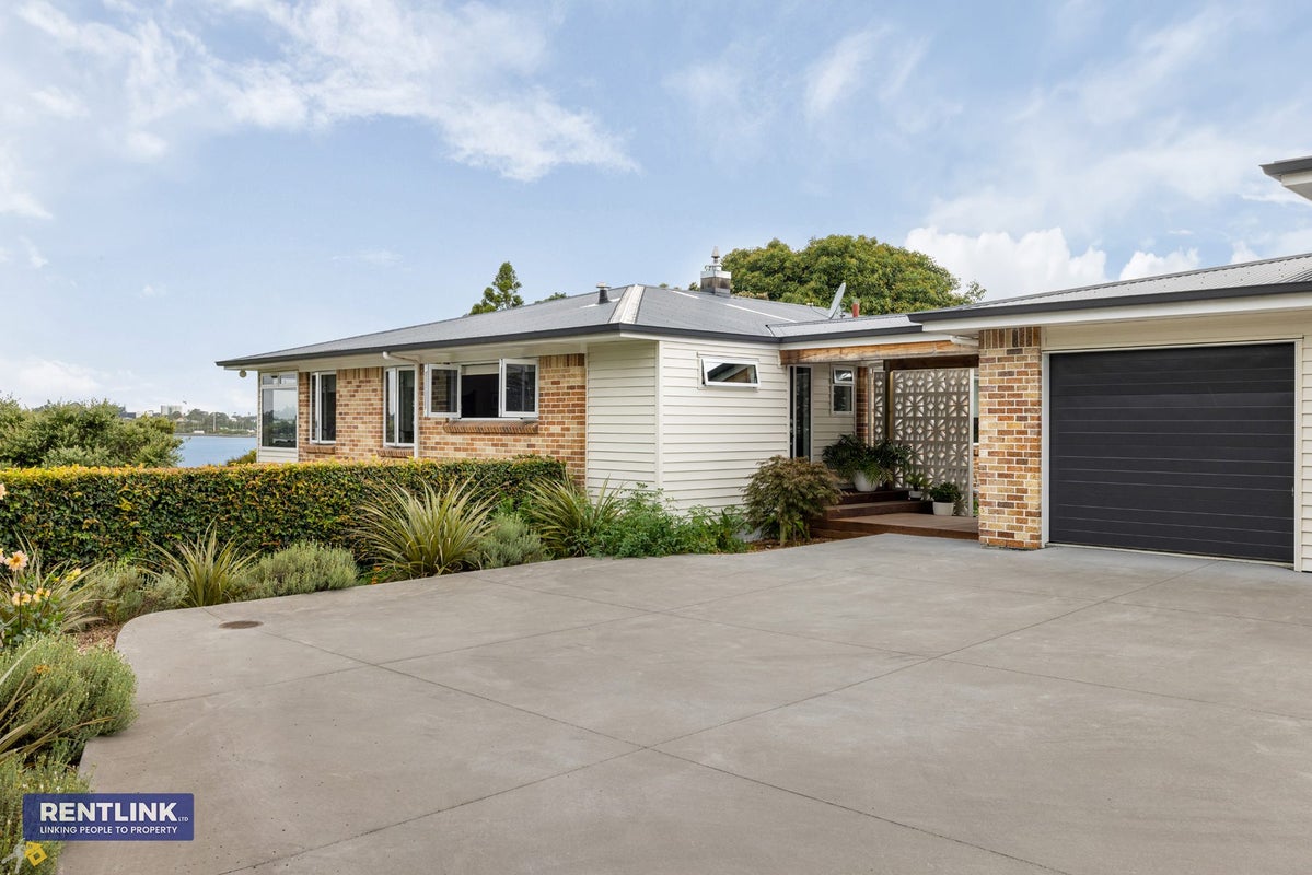20 Montgomery Road, Judea, Tauranga - Carousel 37