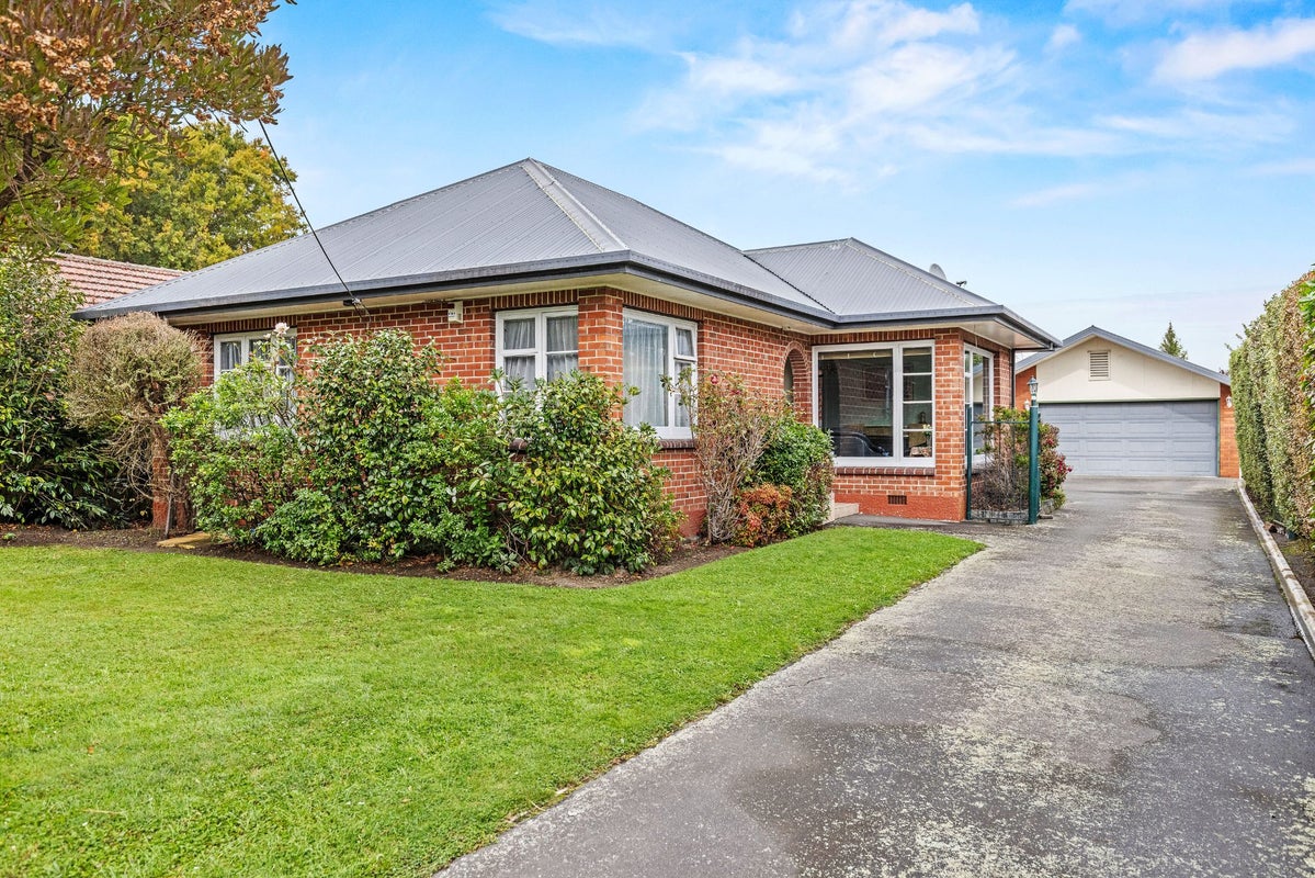 3 Jameson Avenue, St Albans, Christchurch - Carousel 1