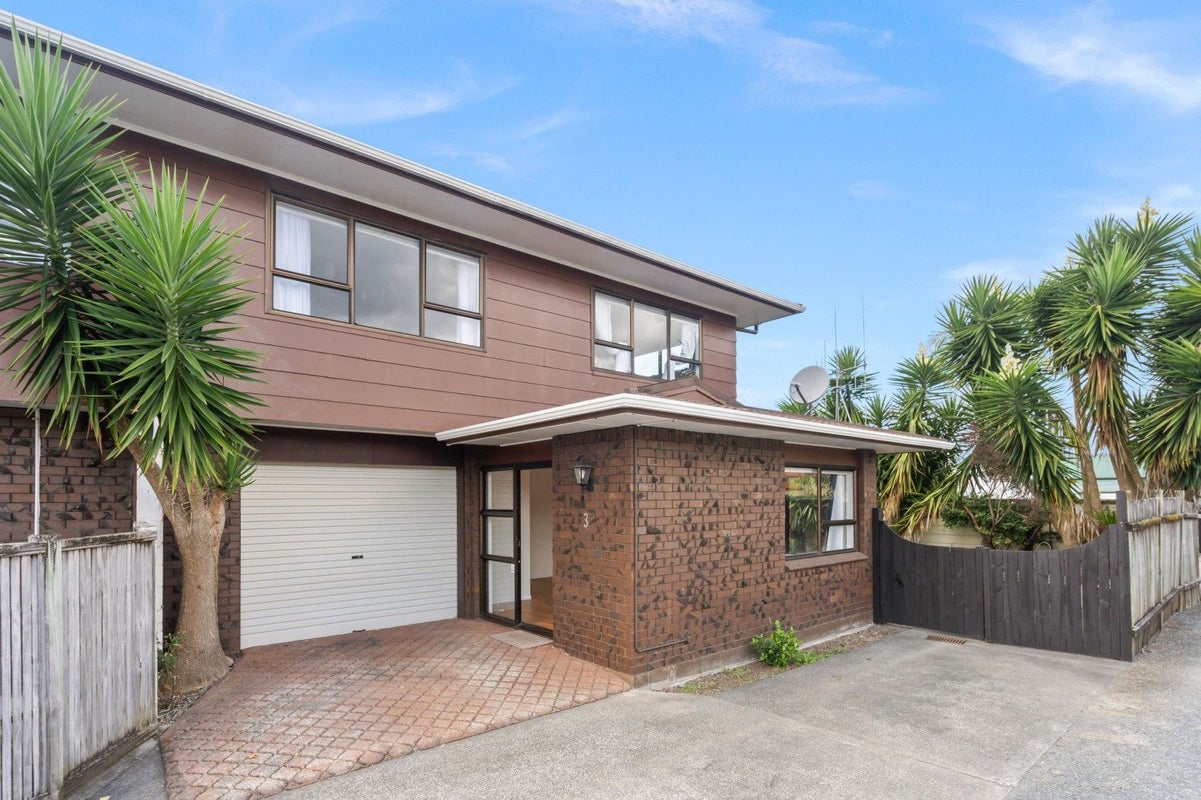 3 Wrack Street, Kensington, Whangarei - Carousel 1