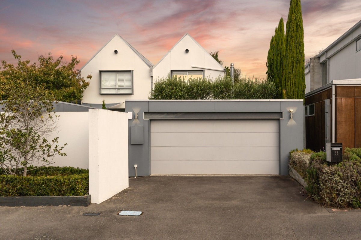 58 Clare Road, St Albans, Christchurch - Carousel 1