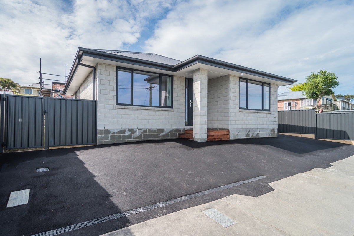 12 Belfield Street, Waimataitai, Timaru - Carousel 1