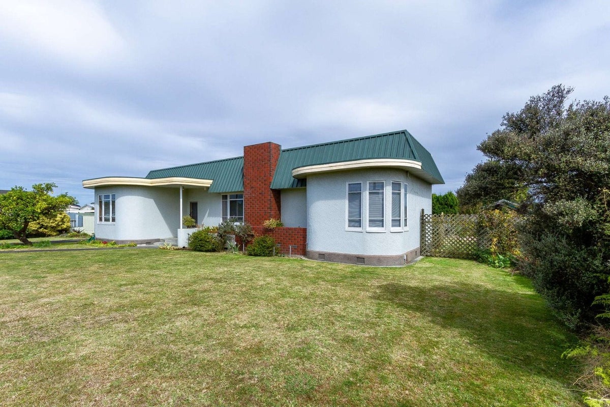 107 Riverbend Road, Onekawa, Napier - Carousel 1