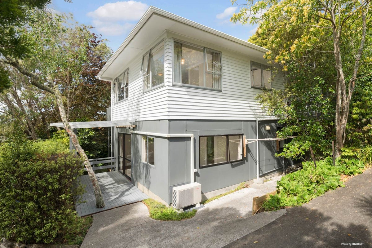 1A/40 Marlborough Avenue, Glenfield, Auckland - Carousel 2