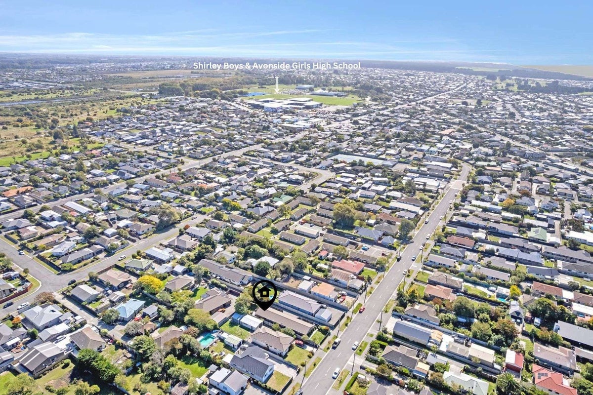 2/96 Palmers Road, New Brighton, Christchurch - Carousel 28