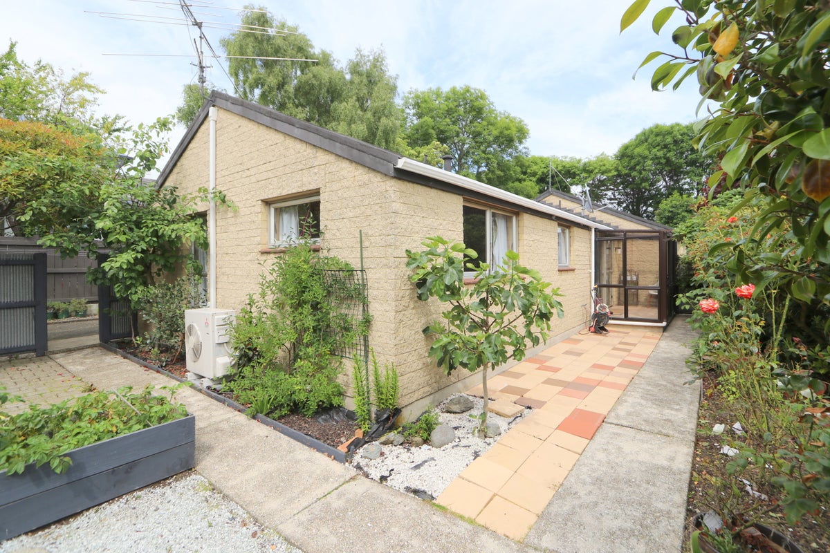 2/111 Grey Street, Gladstone, Invercargill - Carousel 1