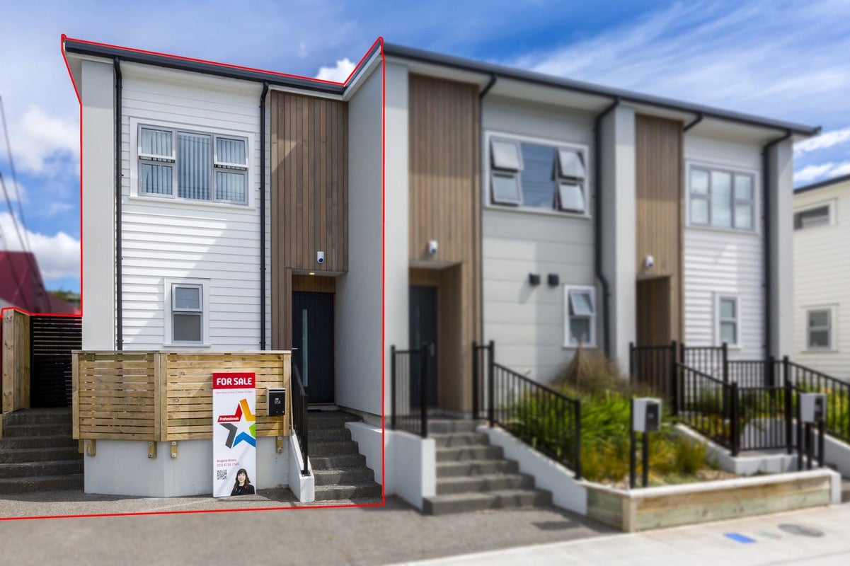 1115A High Street, Taita, Lower Hutt - Carousel 1