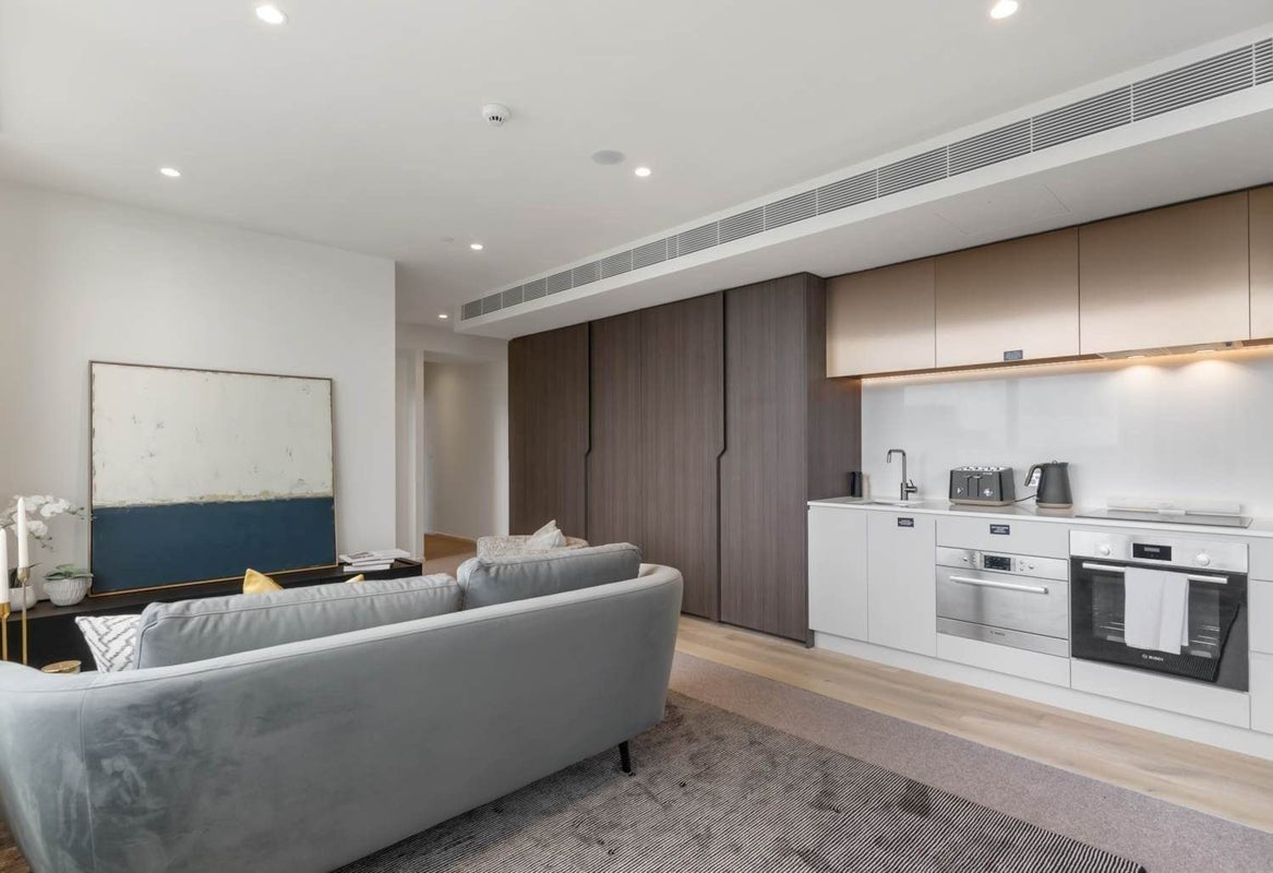 2406/10 Commerce Street, Auckland Central, Auckland - Carousel 1