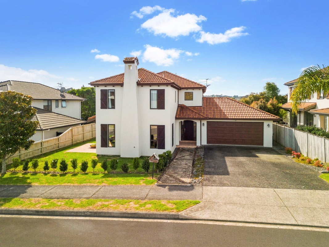 36 Huntington Park Drive, Greenhithe, Auckland - Carousel 1