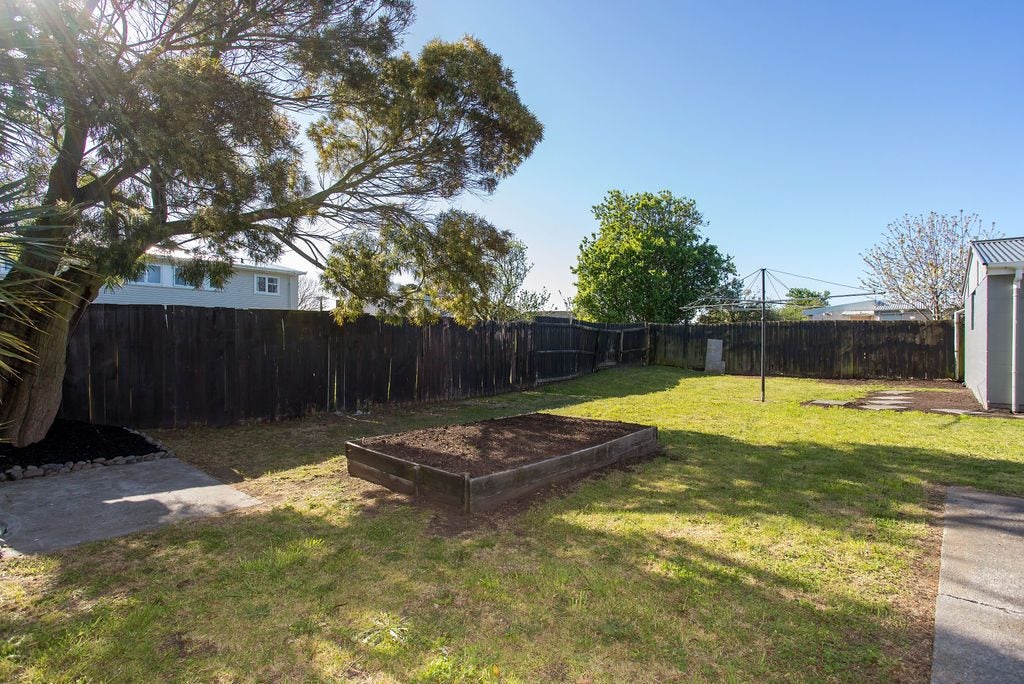 67 Eureka Street, Aranui, Christchurch - Carousel 19