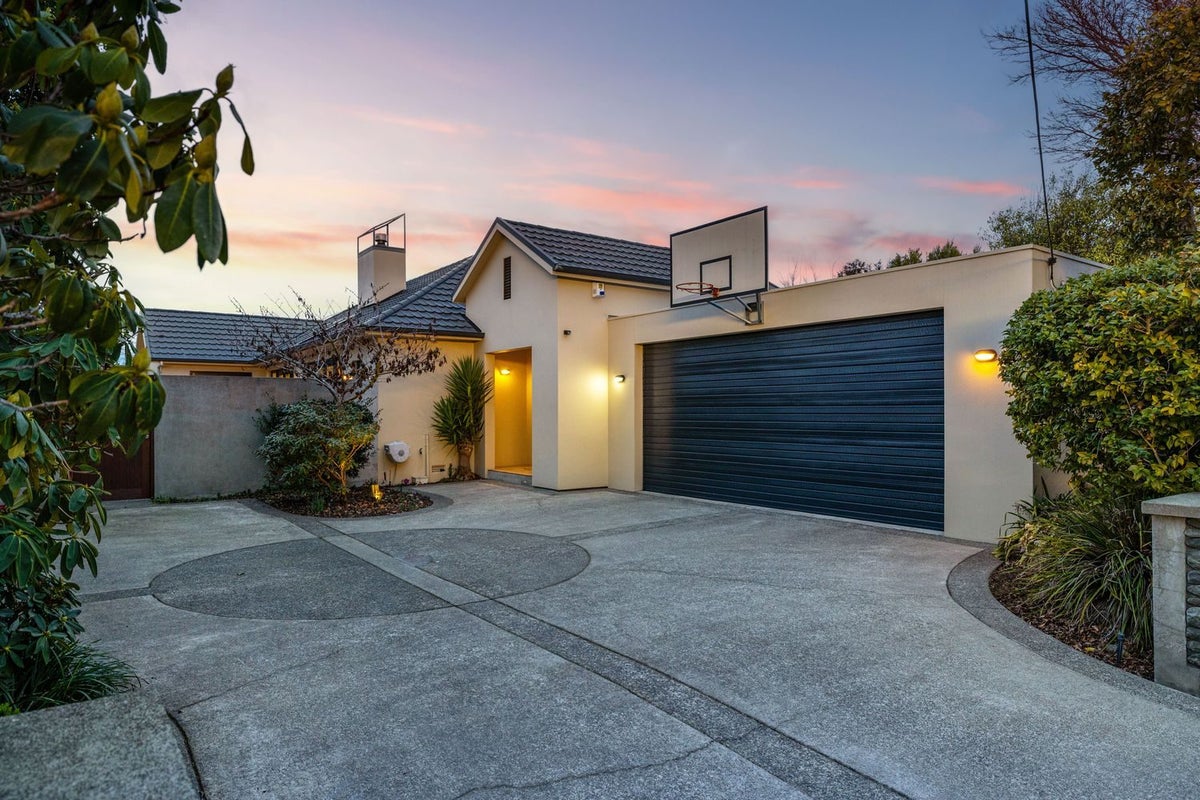 252 Waimairi Road, Ilam, Christchurch - Carousel 2