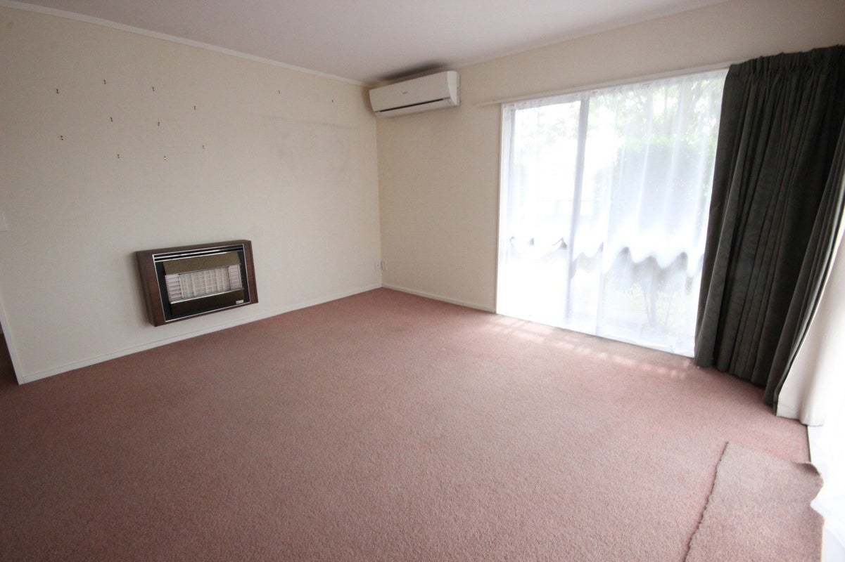 138 Ferguson Street, West End, Palmerston North - Carousel 2