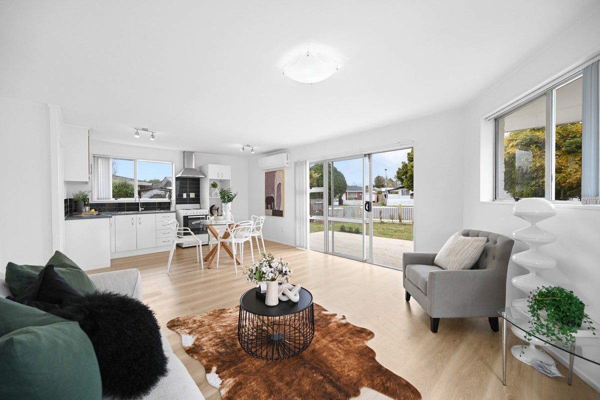 7 Bradley Place, Nawton, Hamilton - Carousel 1