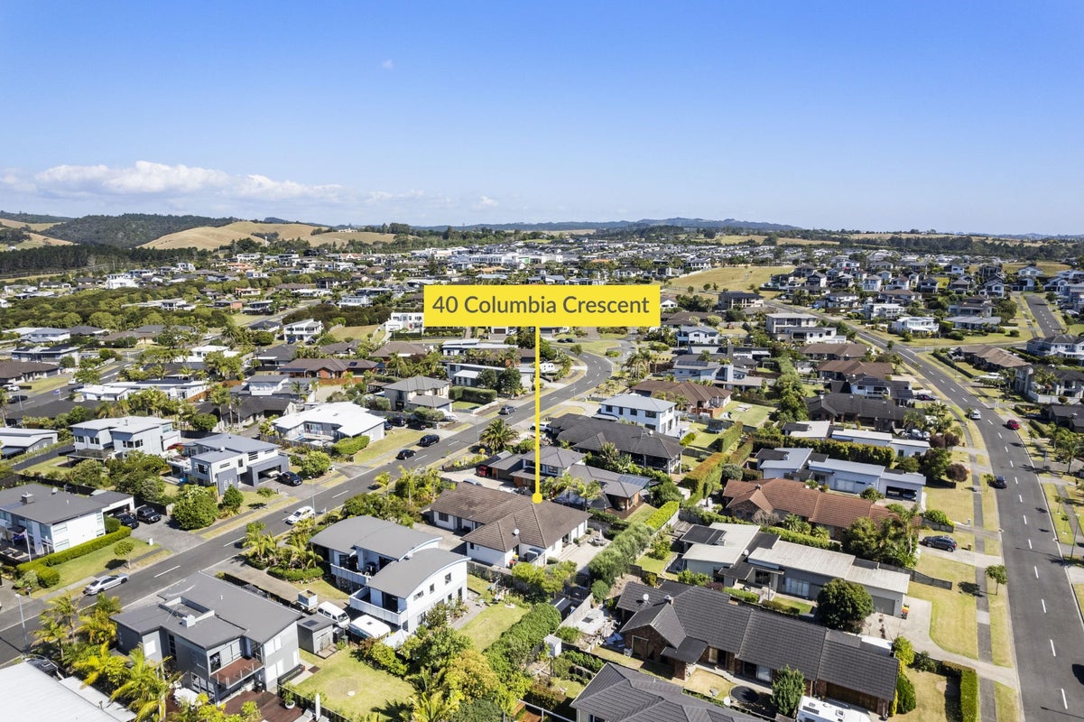 40 Columbia Crescent, Beachlands, Auckland - Carousel 32