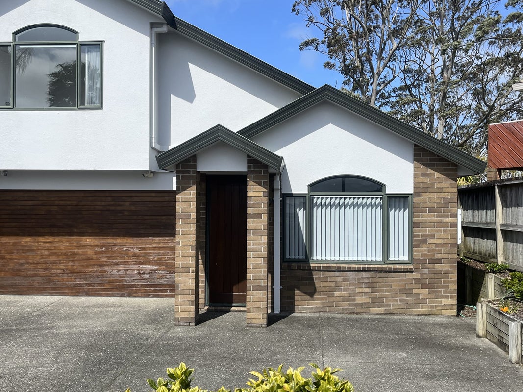 36 Lorikeet Place, Unsworth Heights, Auckland - Carousel 1