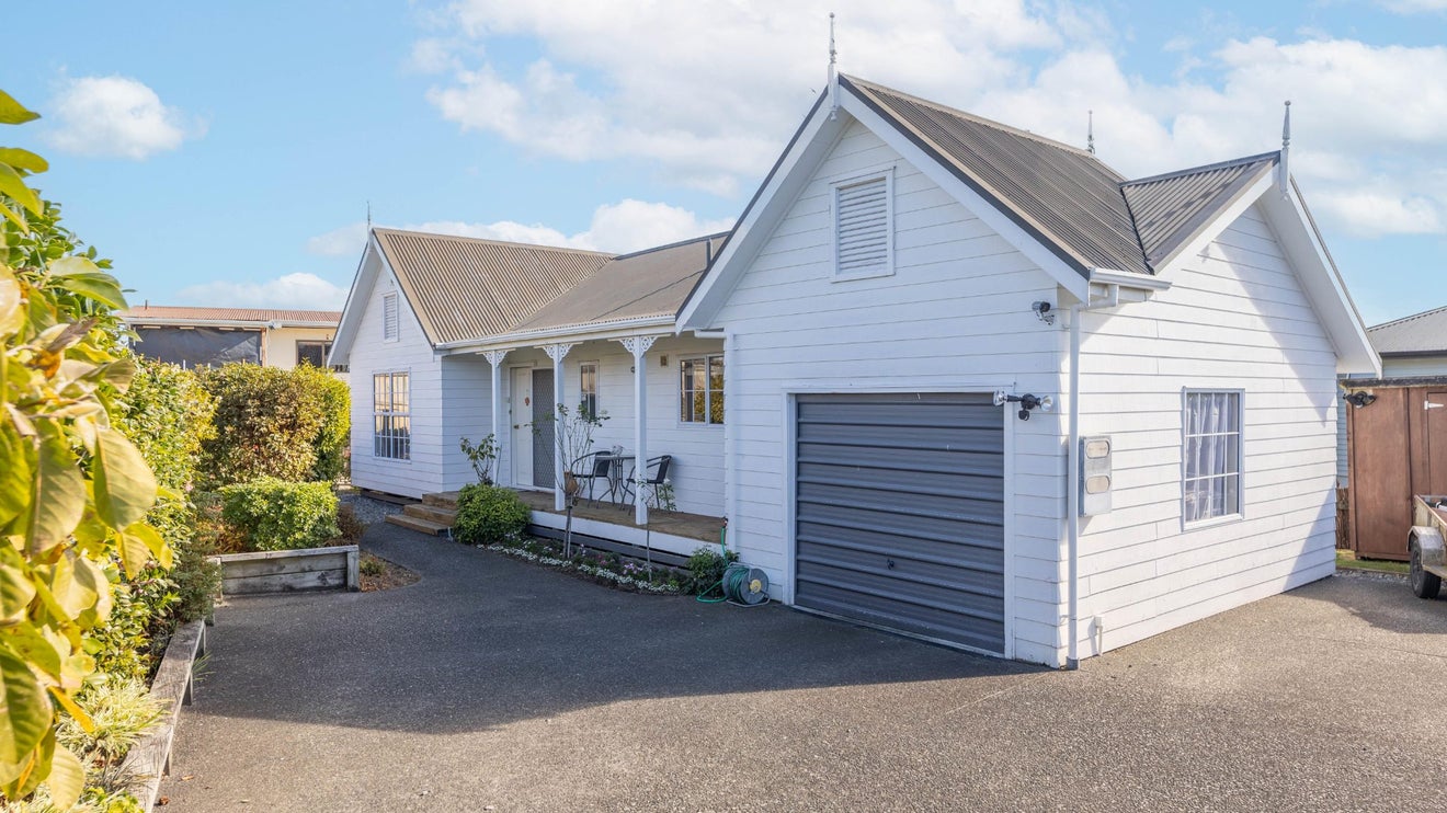 15A Puriri Street, Hilltop, Taupo - Carousel 1