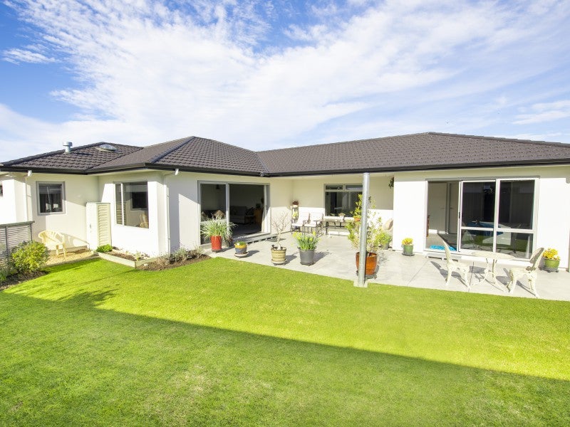 25 Kapiti Drive, Poraiti, Napier - Carousel 2