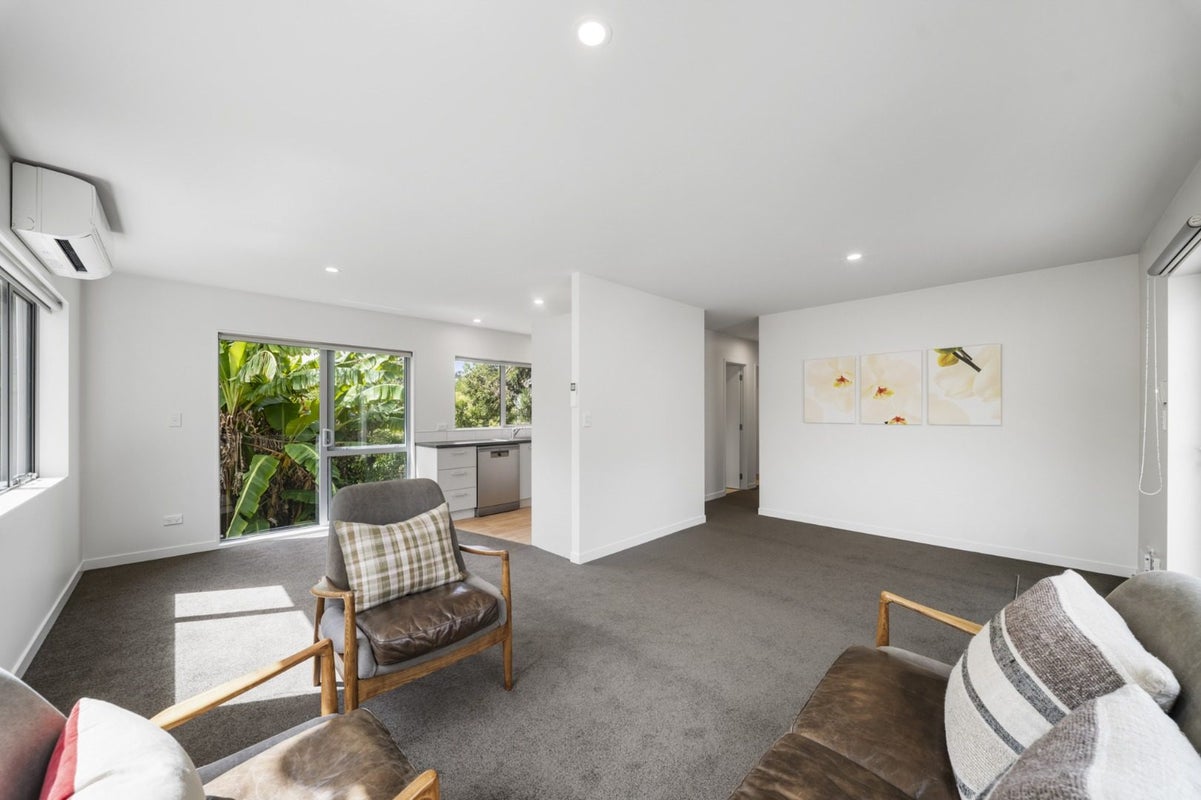 12A Withers Road, Glen Eden, Auckland - Carousel 2