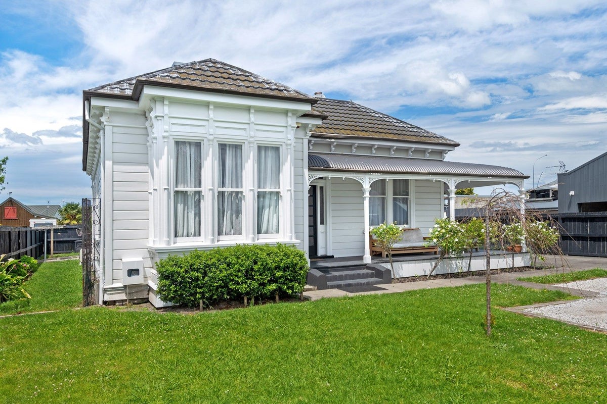 55 Harris Street, Kaiti, Gisborne - Carousel 2
