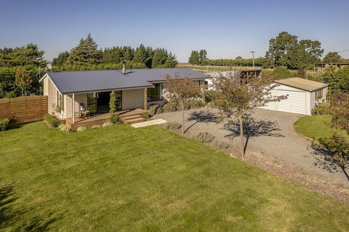 476 Kimberley Road, Darfield, Darfield - Carousel 1