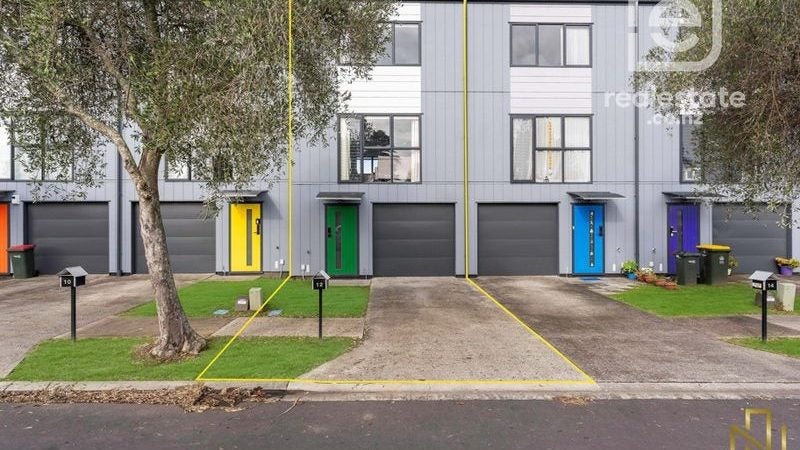 12 Kevale Place, Manurewa, Auckland - Carousel 1