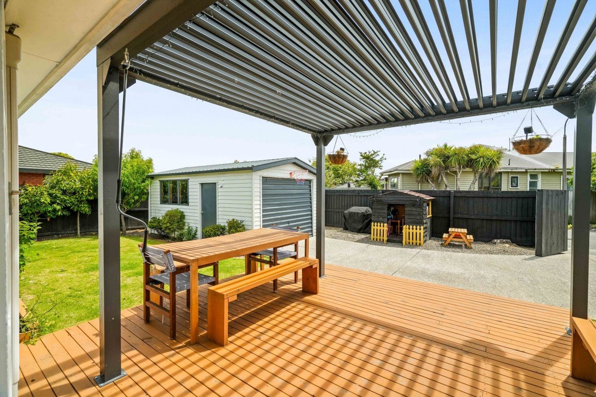 2 Rustic Lane, Spreydon, Christchurch - Carousel 13