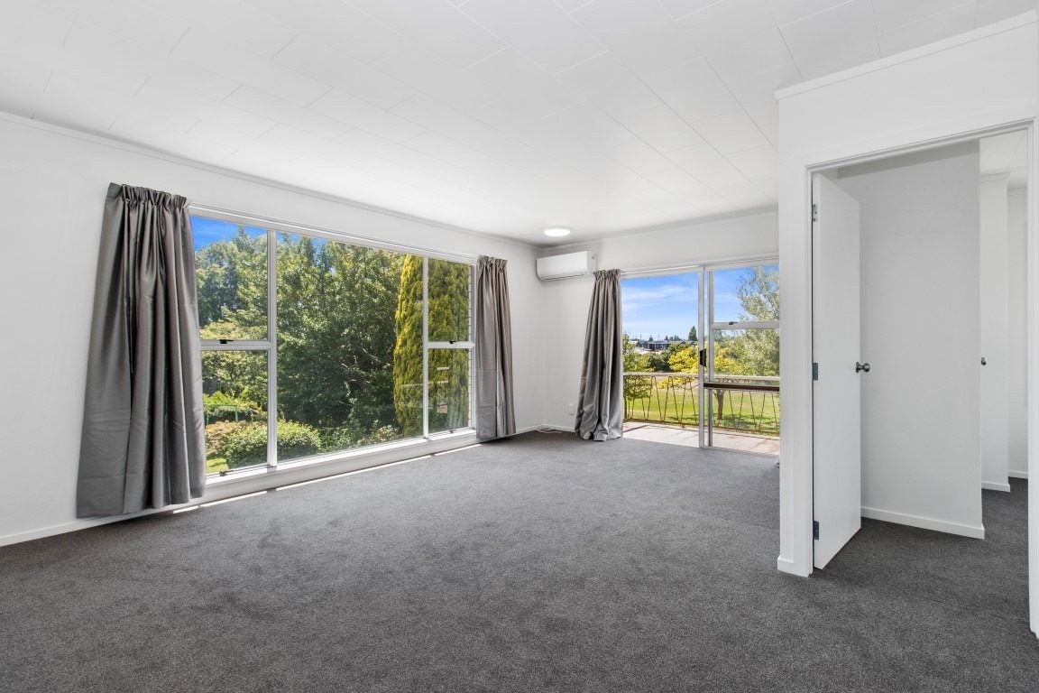 85 Tuhikaramea Road, Dinsdale, Hamilton - Carousel 2