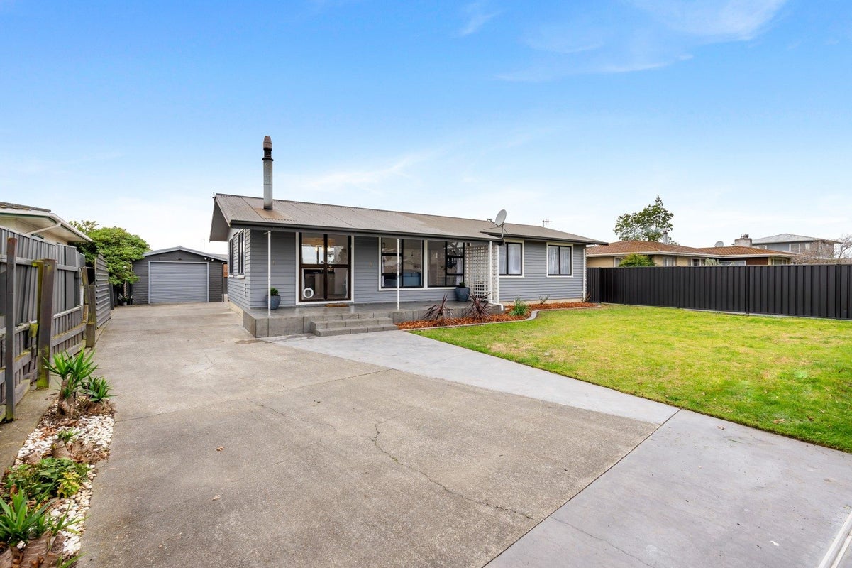 162 Flaxmere Avenue, Flaxmere, Hastings - Carousel 1