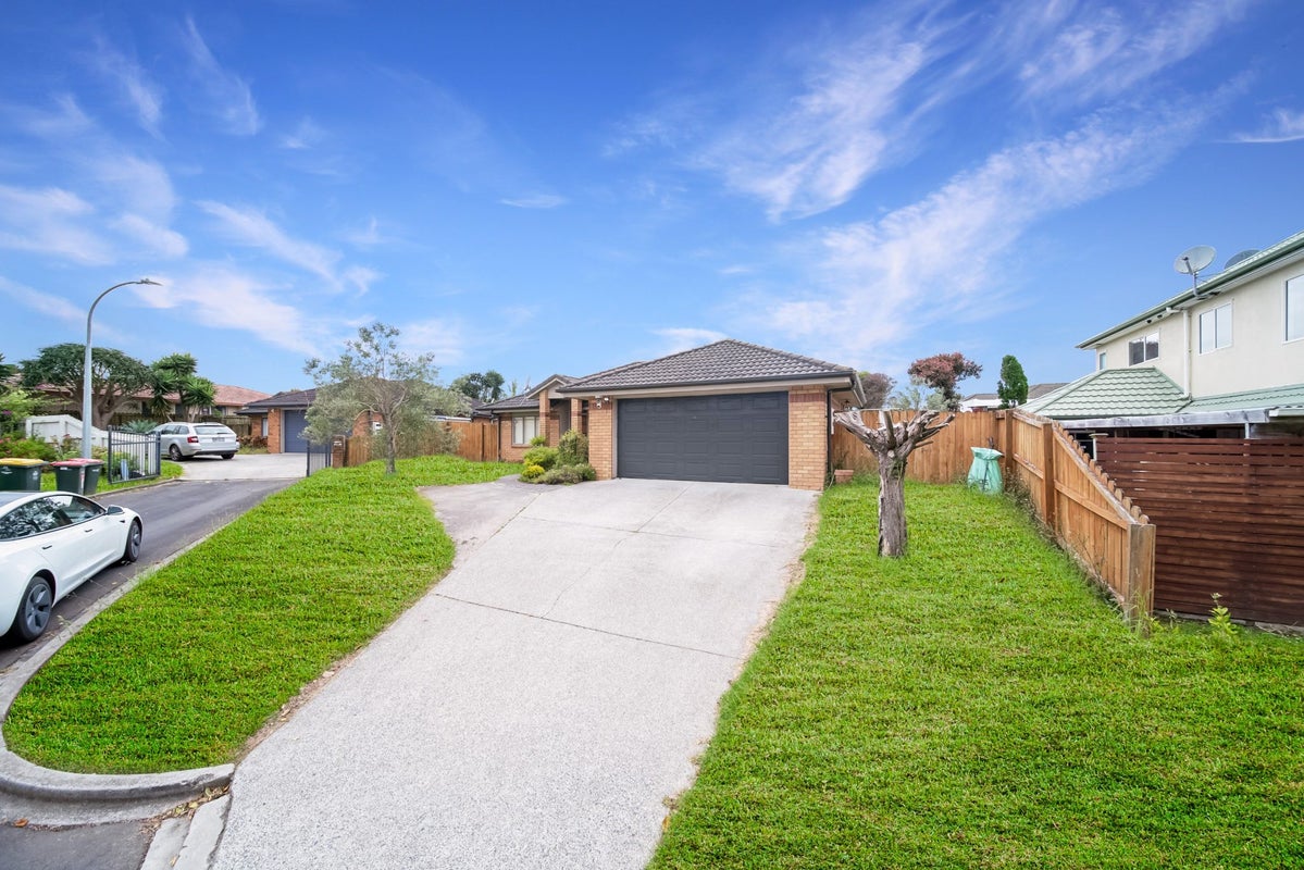 14 Brunswick Rise, Mangere, Auckland - Carousel 1