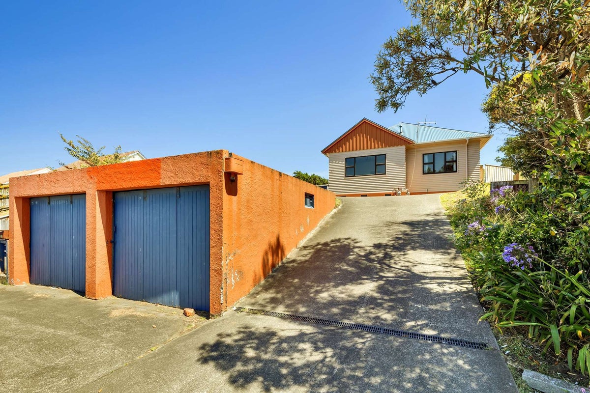 27 Jackson Street, College Estate, Whanganui - Carousel 1