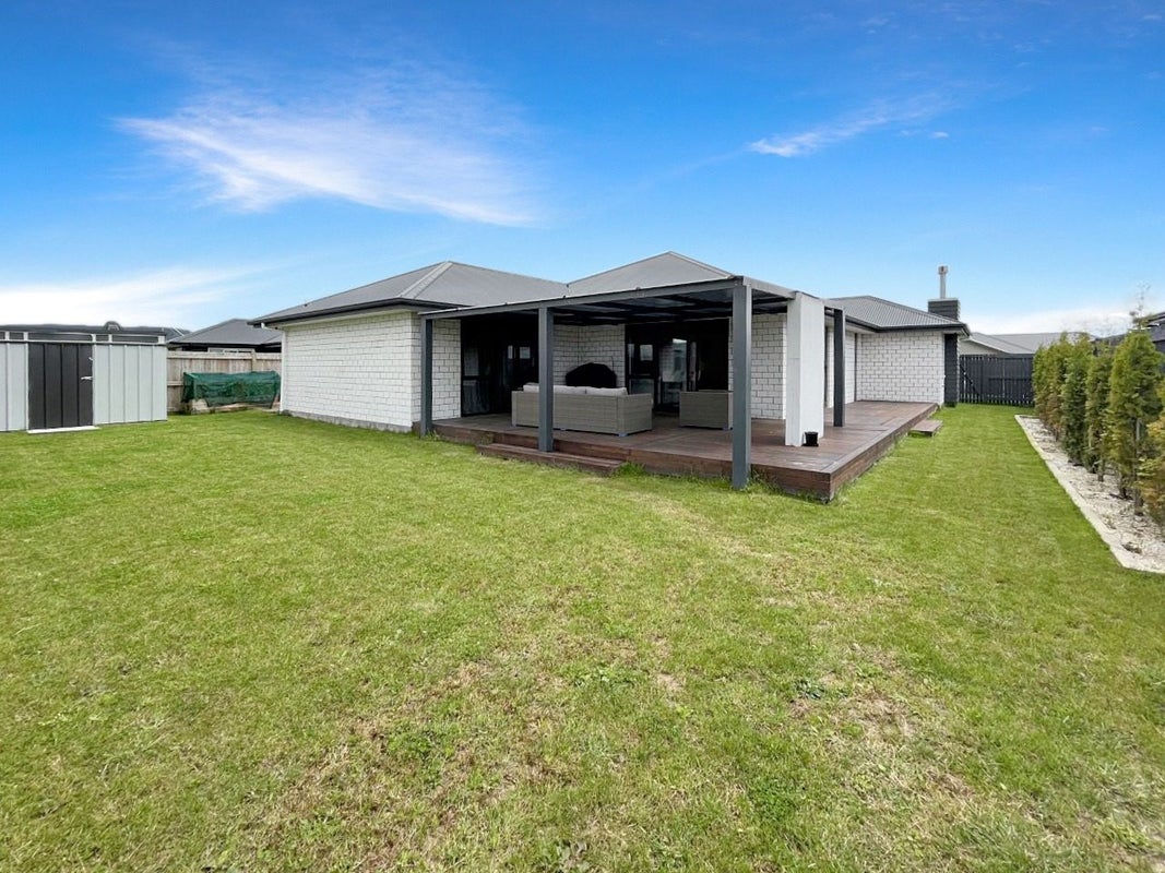 104 Johnstone Drive, Fitzherbert, Palmerston North - Carousel 16