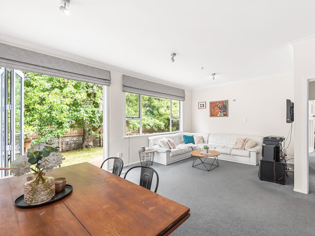 3 St Ronans Avenue, Waterloo, Lower Hutt - Carousel 1
