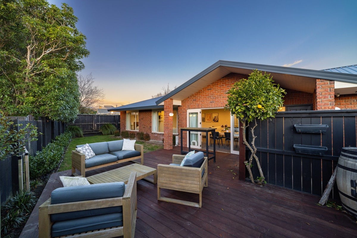 4 Suntory Lane, Burwood, Christchurch - Carousel 1