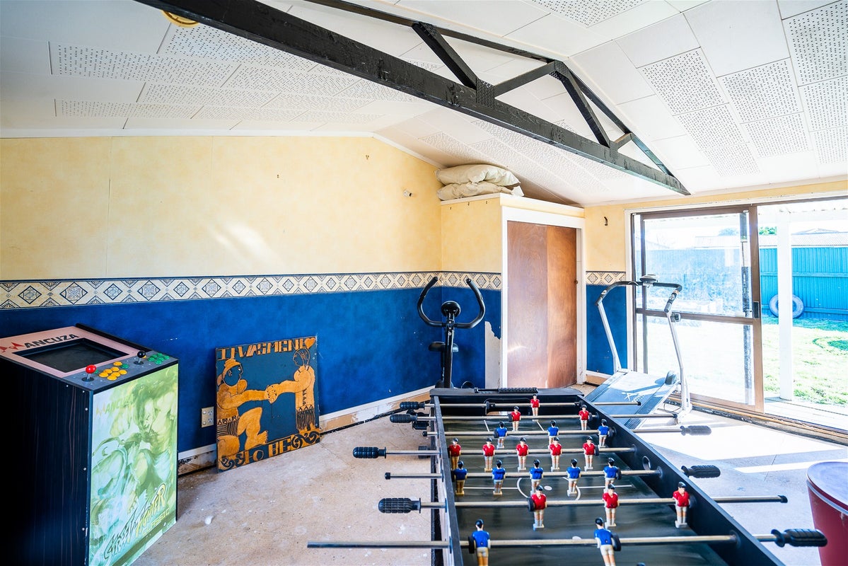 10 Neal Crescent, Onekawa, Napier - Carousel 14