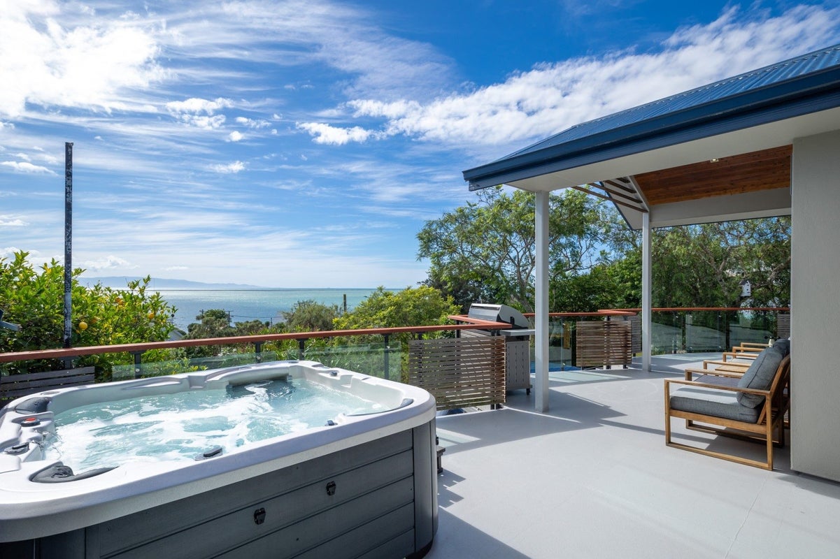 14 Bay View Road, Atawhai, Nelson - Carousel 1