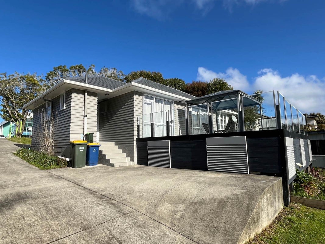 627 Swanson Road, Swanson, Auckland - Carousel 2