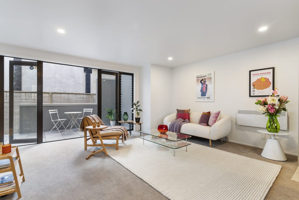 4/18 Blake Street, Ponsonby, Auckland - Carousel 1