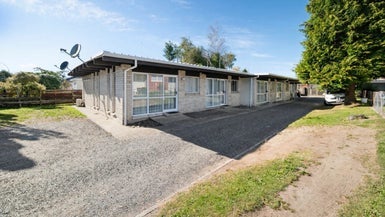 2/144 Malfroy Road, Victoria, Rotorua - Carousel 1